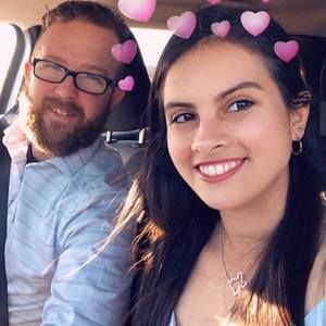 Meet your Posher, Naomi